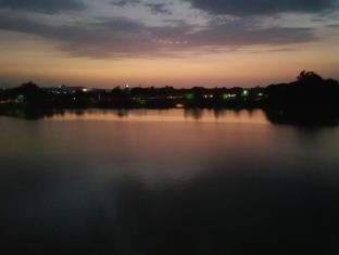 Hotel Shiv Lake Bhuj Luaran gambar